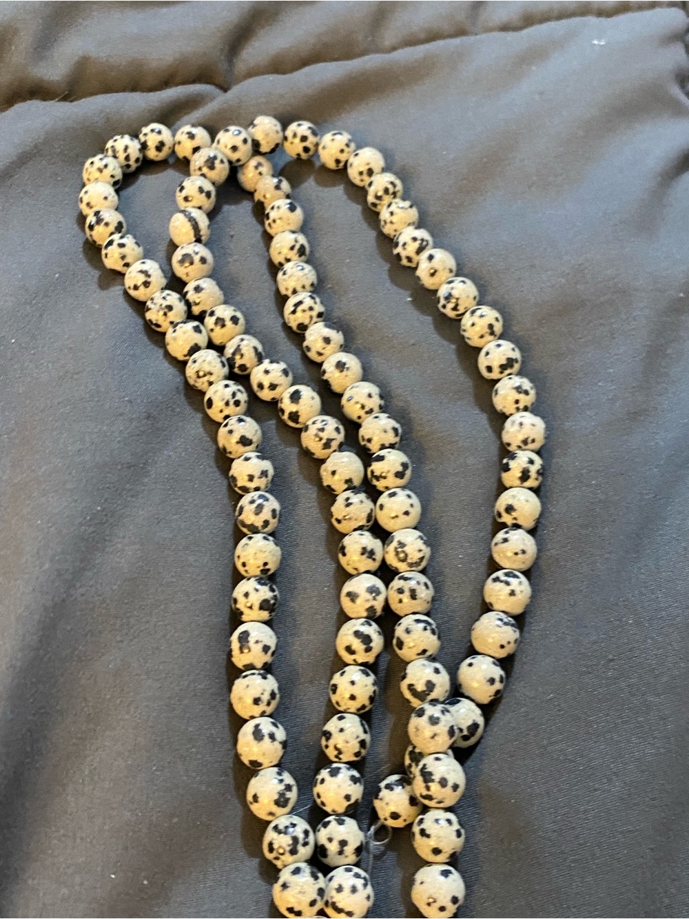 Dalmatian Jasper 8mm